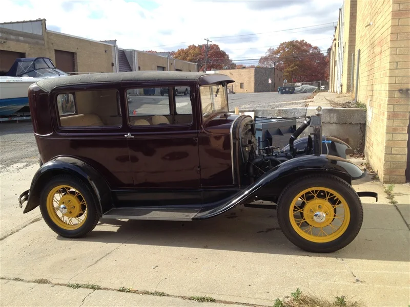 yellow rims classic car