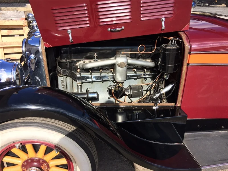 1926 Stutz engine